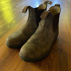 Blundstone style 585 Rustic Brown